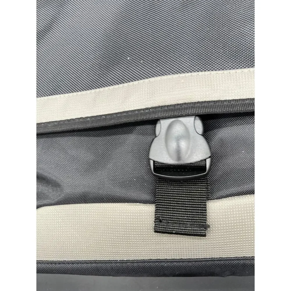 Targus Men’s Messenger Bag Travel Laptop‎ Case Heavy Duty Command Flap Excellent